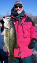 Bernie from MN caught this Lake Fork bass weighing 10lbs fishing with Pro Guide Tom Redington 