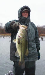 A 7.5 lb'er on caught by Pro Guide Tom Redington on 1/22 in the cold rain... A Lake Fork lunker is the world's best heater!  