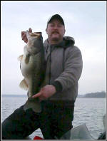 Larry Merseal of De Soto, Missouri caught this 10.01 bass while staying at Lake View Lodge