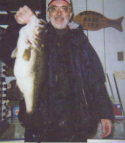 John Fawcett with a 10.13 lake fork bass